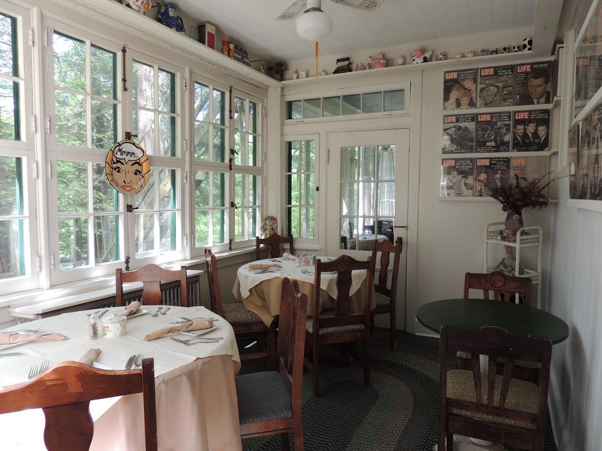 Brookview Manor Inn Canadensis Buitenkant foto