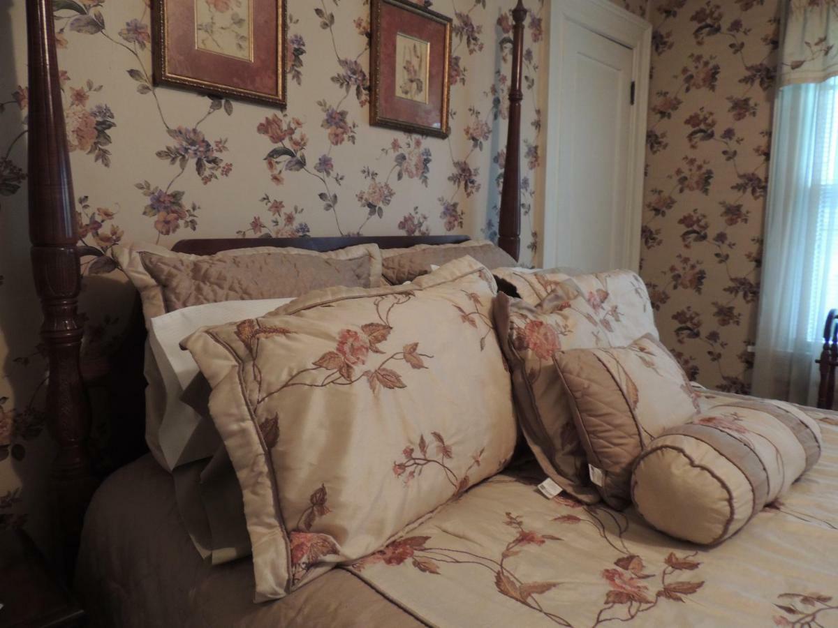 Brookview Manor Inn Canadensis Buitenkant foto