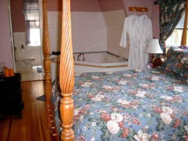 Brookview Manor Inn Canadensis Buitenkant foto